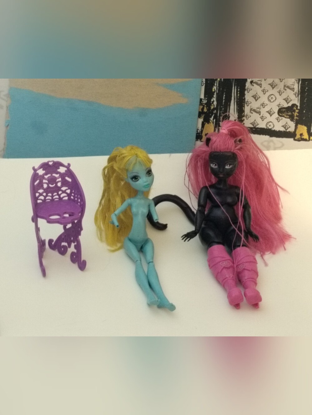 Monster High Doll Lot And Monster High Chair